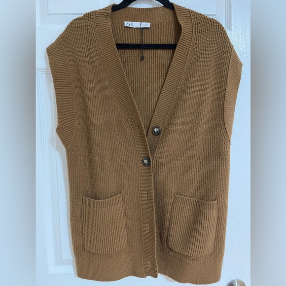 Zara Sweaters - Zara Brown Sweater Vest